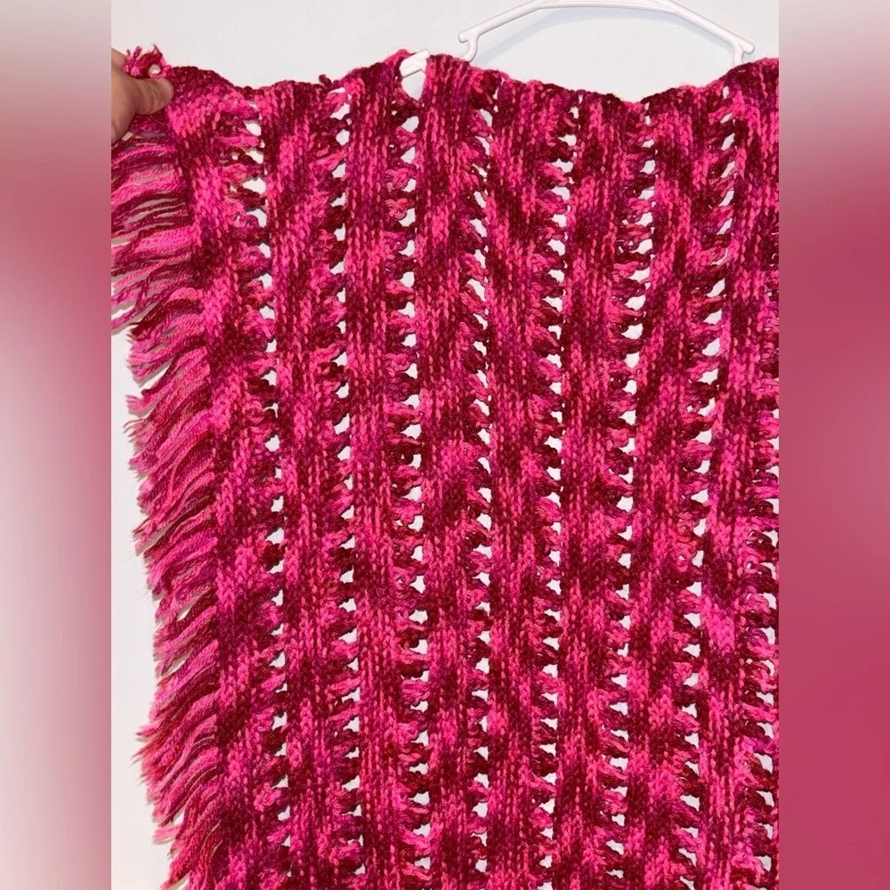 Luxurious Fringe Pink Knitted Baby Throw Blanket